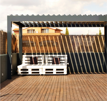 Pérgola bioclimática a medida