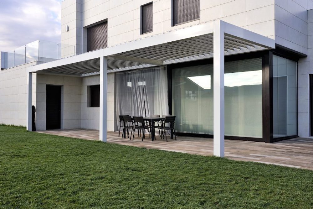 Ventajas de realizar un cerramiento en tu terraza
