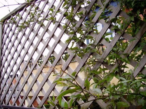 Celosias simil madera 😍 Una obra para ellas @unas.arquitectura #herreria  #paradol #celosia #aluminio #similmadera #terraza…