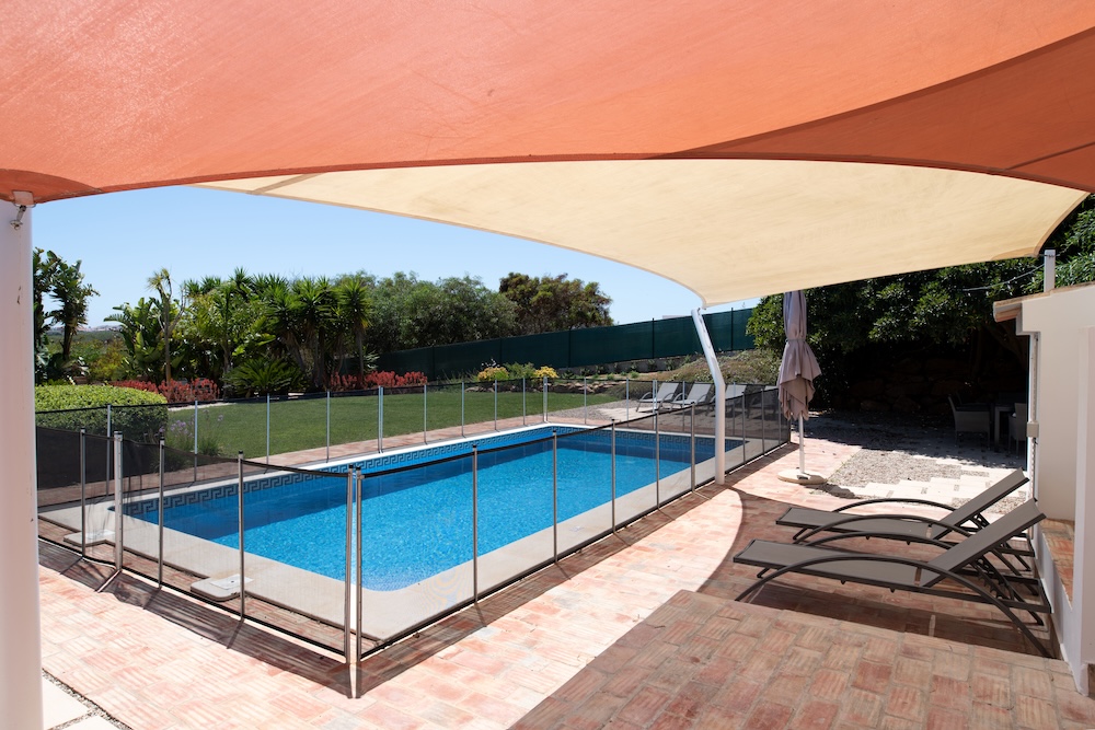 techo sombra para piscina