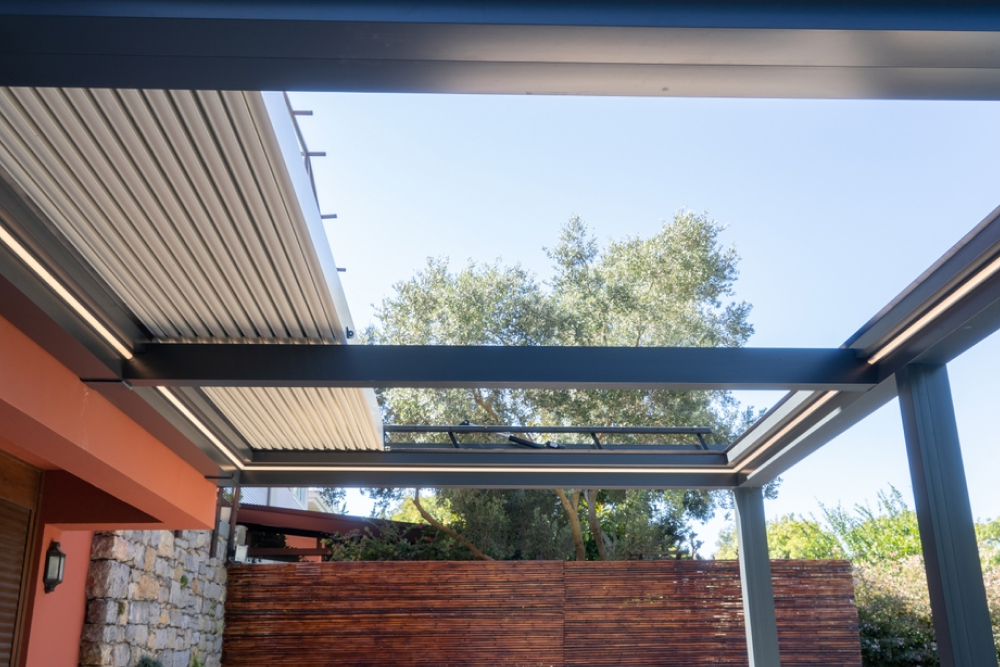 La gran diferencia entre una pérgola y un toldo
