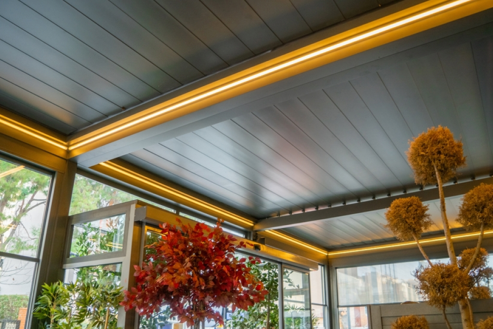 Aprende a elegir entre toldo o pérgola